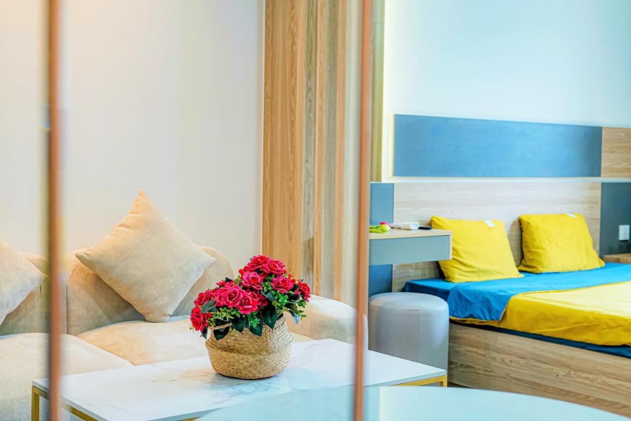 Sojo Lumiere Aparts - Terra Royal, Luxury And Central Spot Хошимин Экстерьер фото