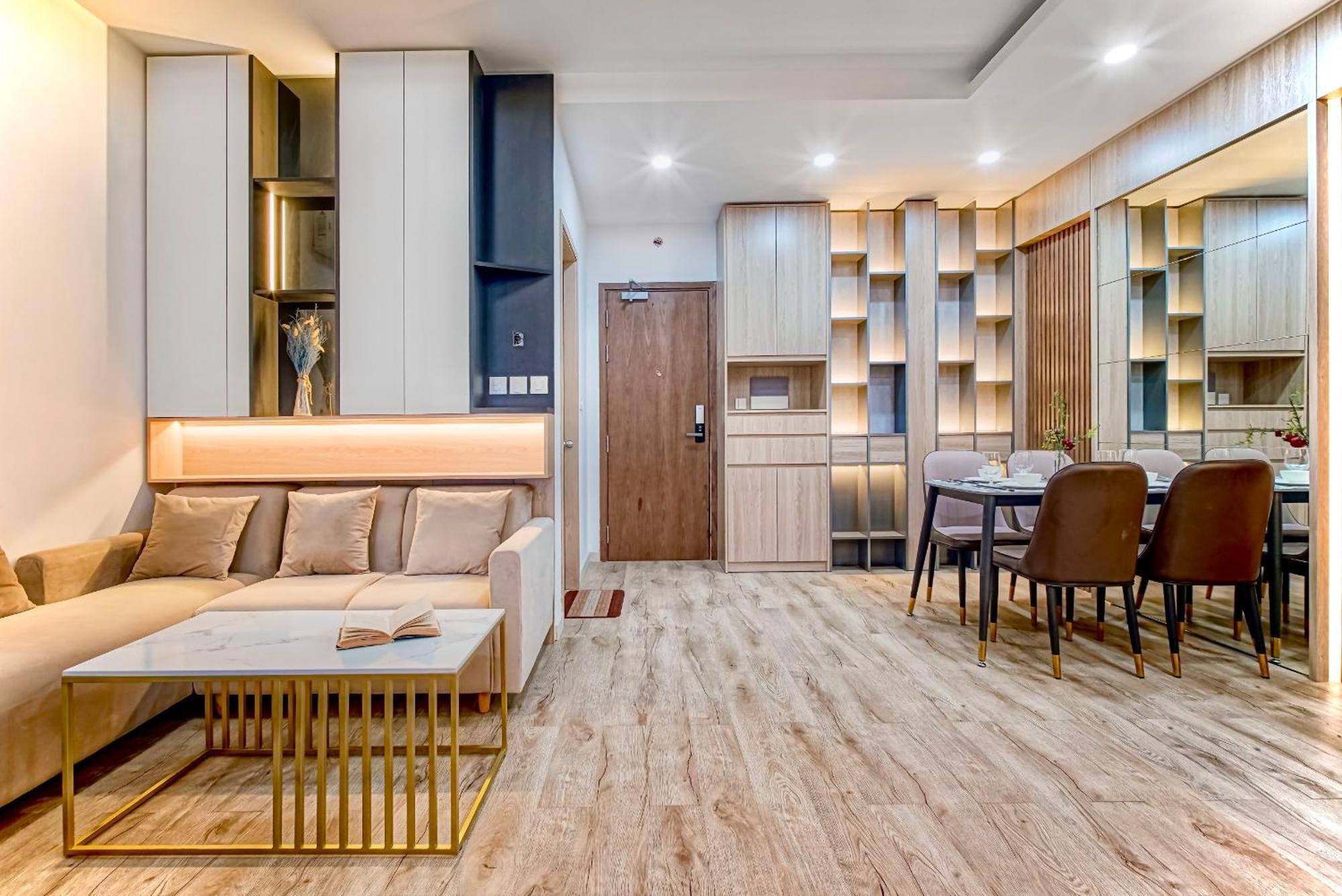 Sojo Lumiere Aparts - Terra Royal, Luxury And Central Spot Хошимин Экстерьер фото